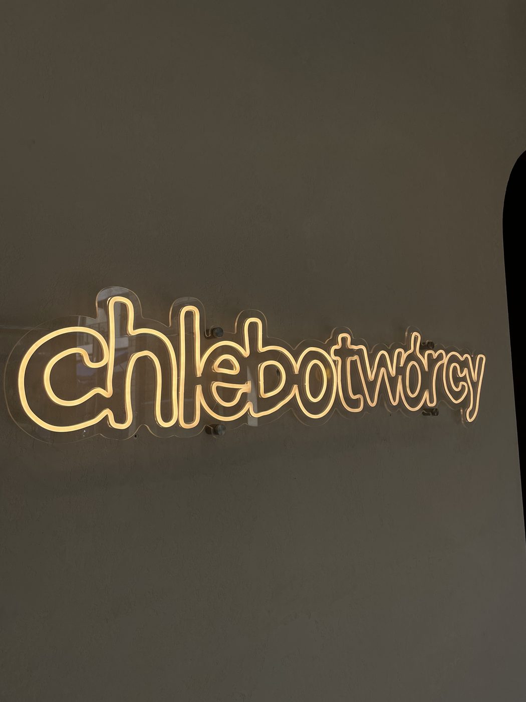 Kolorowy neon LED dekoracyjny
